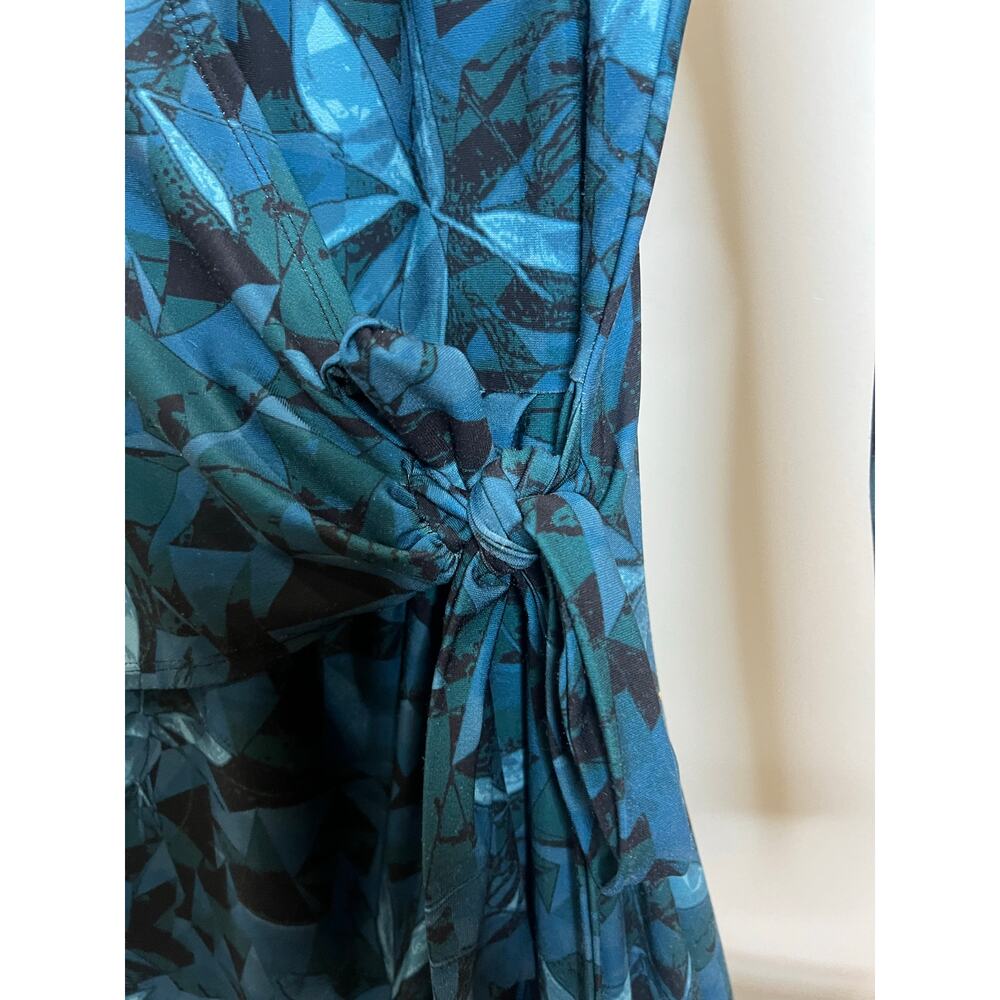Beautiful Vintage Halston Wrap Dress - Picture 3 of 12